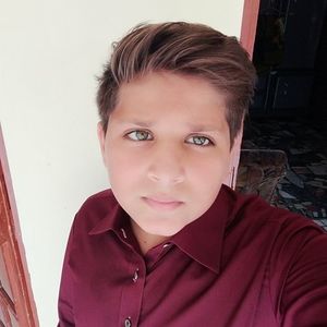 Meet your Posher, Hamza